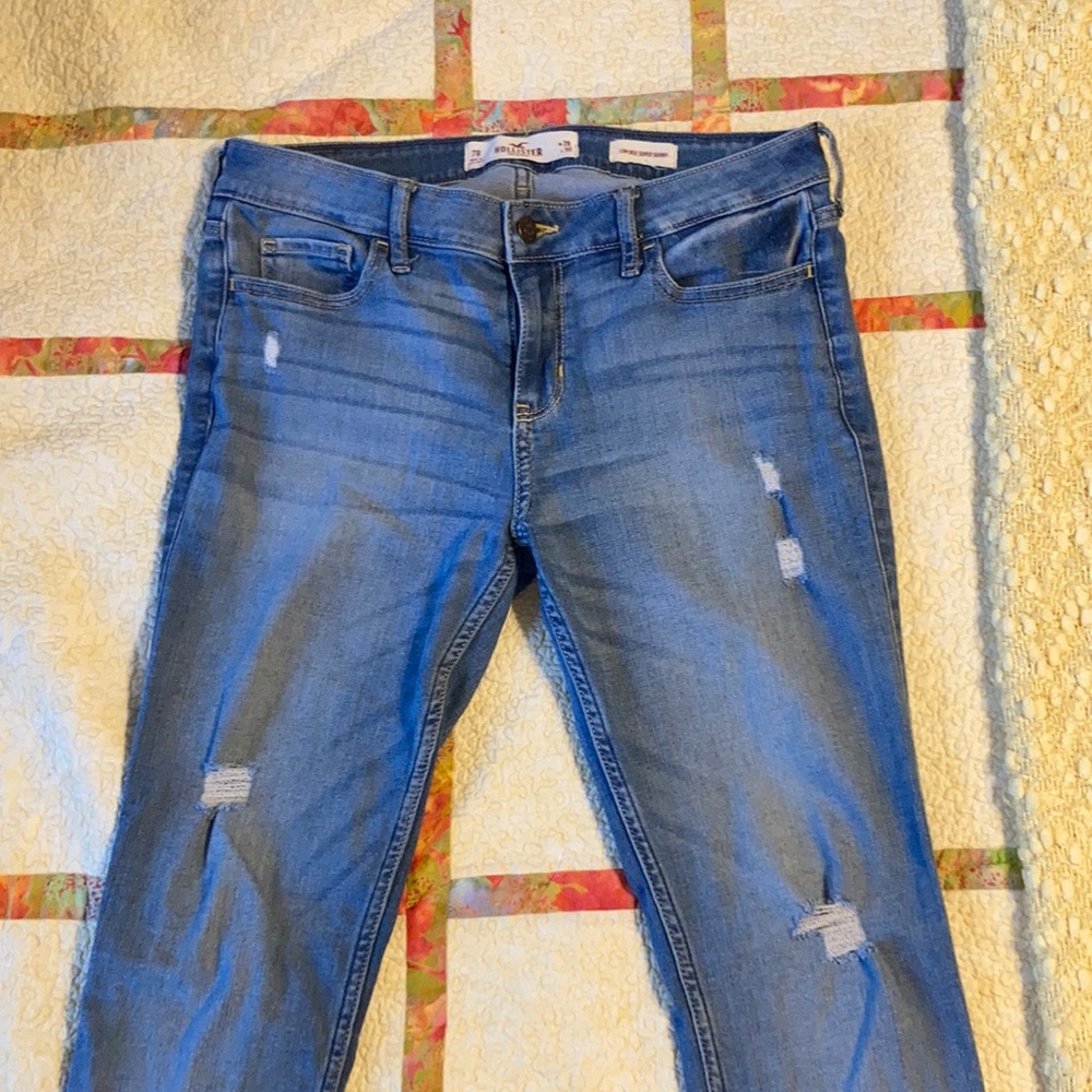 Hollister jeans